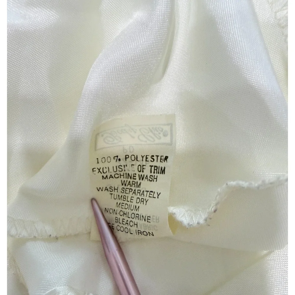 Vintage 80s 90s Body Chic Satin Full‎ Slip Chemise Nightgown Ruffle Trim Medium